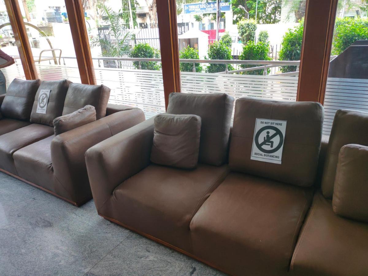 Hotel Saptagiri Hyderabad Luaran gambar