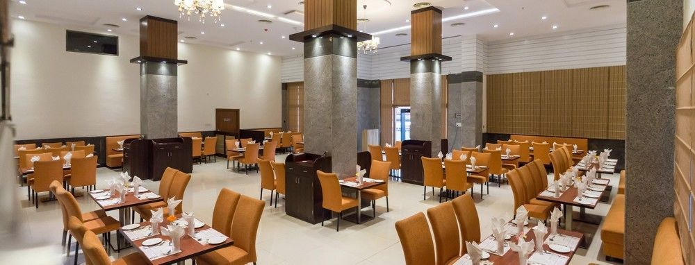 Hotel Saptagiri Hyderabad Luaran gambar