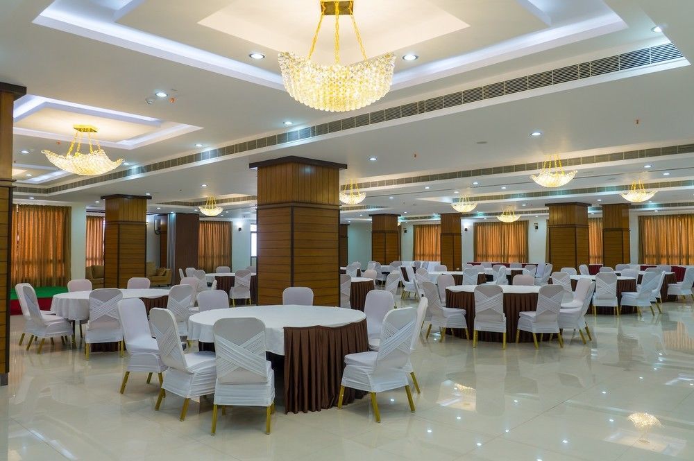 Hotel Saptagiri Hyderabad Luaran gambar